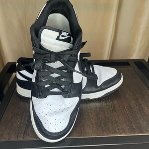 Nike Men's Panda Dunks -Black and White Sneakers